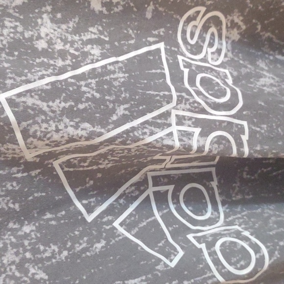 Adidas women's medium gray wash print front knot workout tank top - Picture 2 of 4